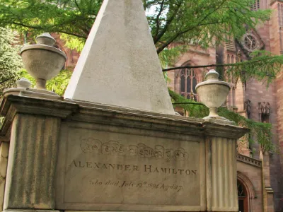 The monument marking the grave of Alexander Hamilton