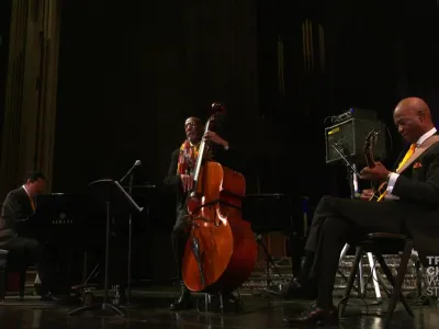 Jazz Icons: Ron Carter Trio