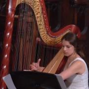 Harpist plays Lamentatio 2
